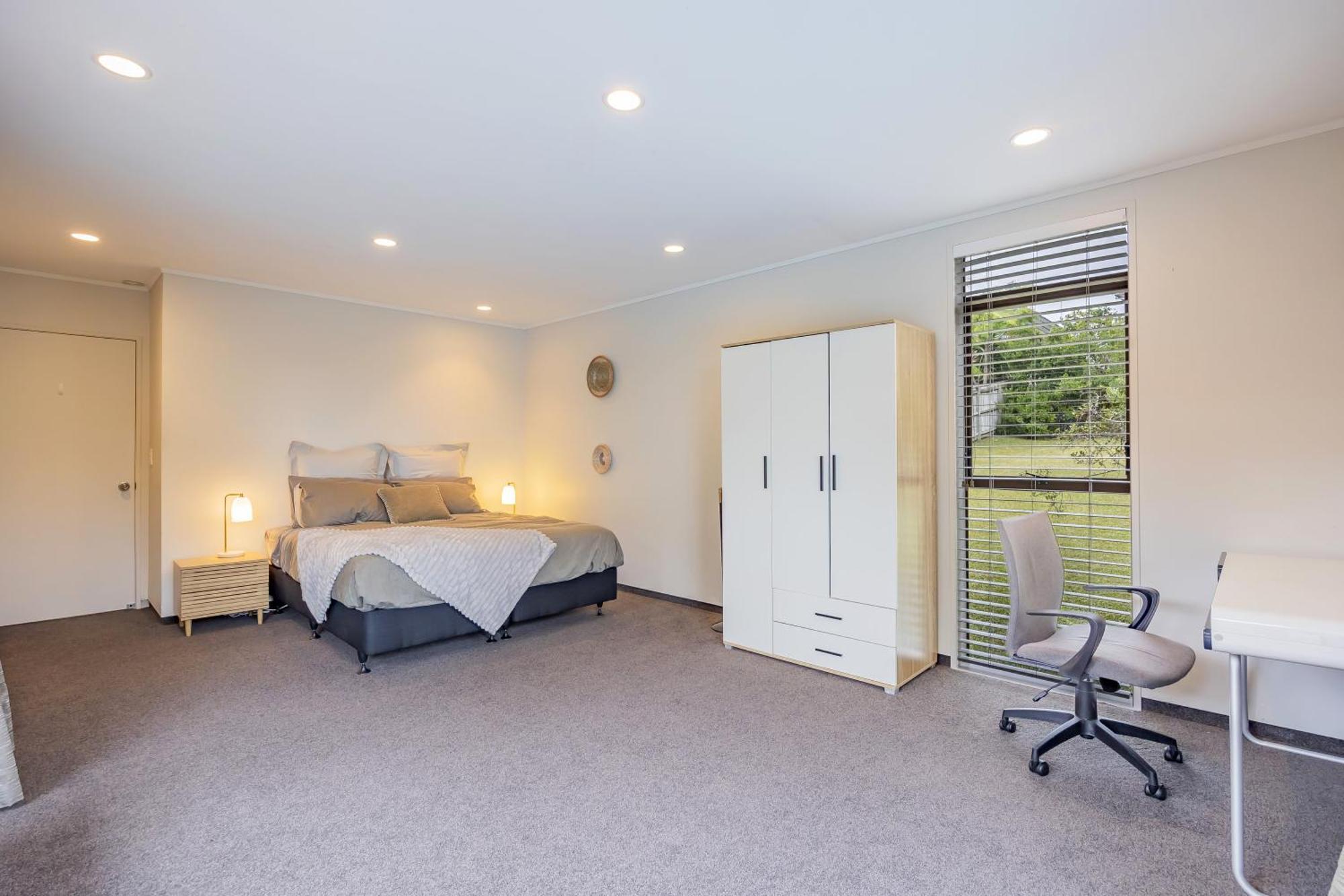 Entire House With Pool, Spa Auckland Exterior foto